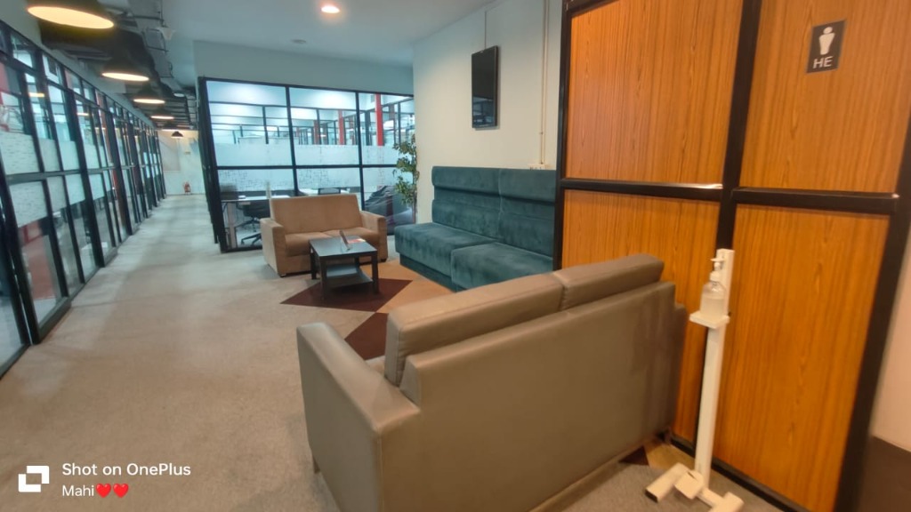 AISHWI Workplace View 4